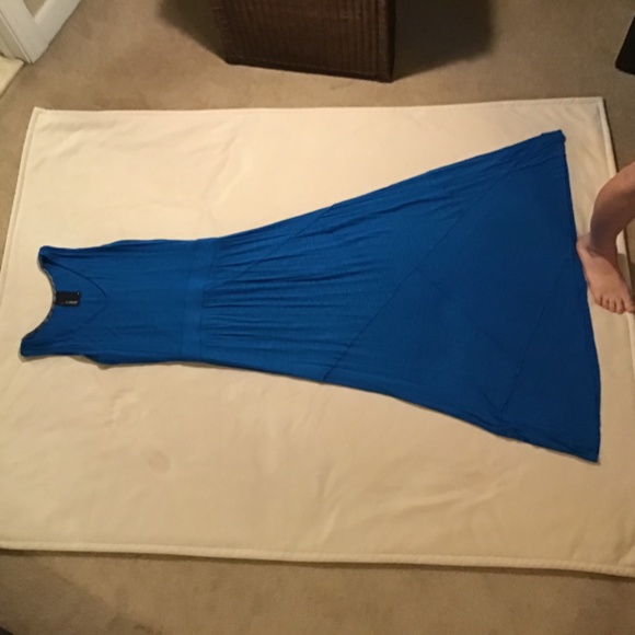 Azure Maxi Dress - Picture 6 of 7